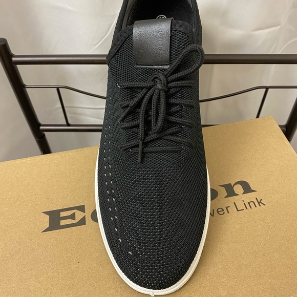 NWT Men’s Casual Shoe - EDITION By Forever Link - Picture 3 of 4